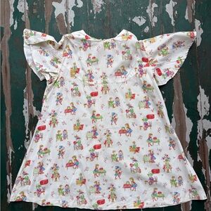 Vintage and handmade holly hobbie print butterfly sleeve a line dress